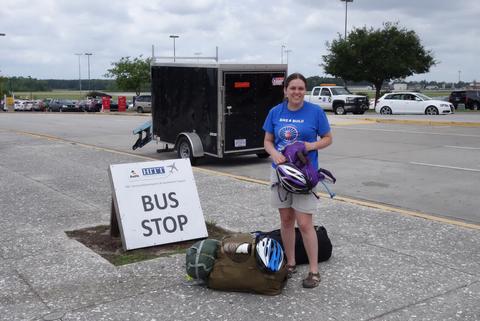 Waiting in Charleston for the bus